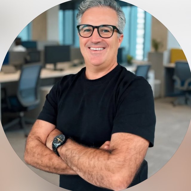 Rodrigo, gerente comercial da Selent GV